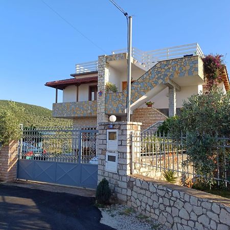 Pellumb Apartments Ksamil Kültér fotó